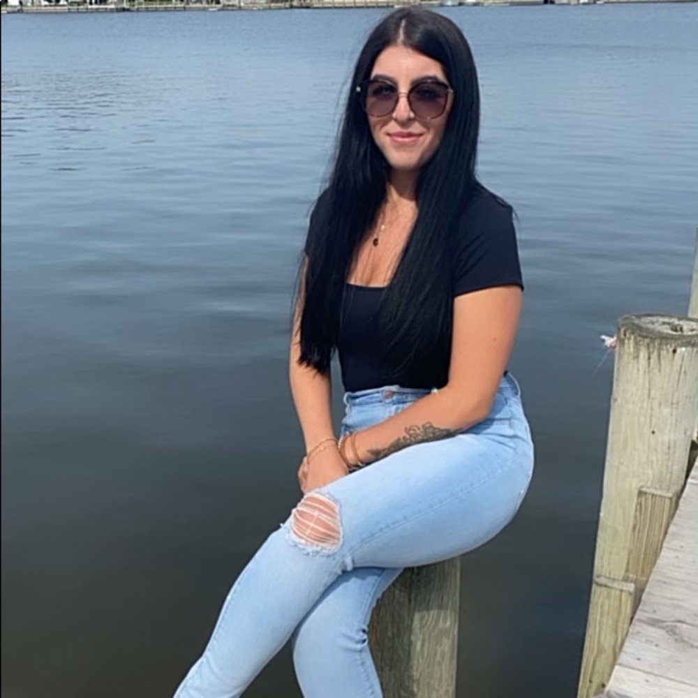 Meet your Posher, Jen